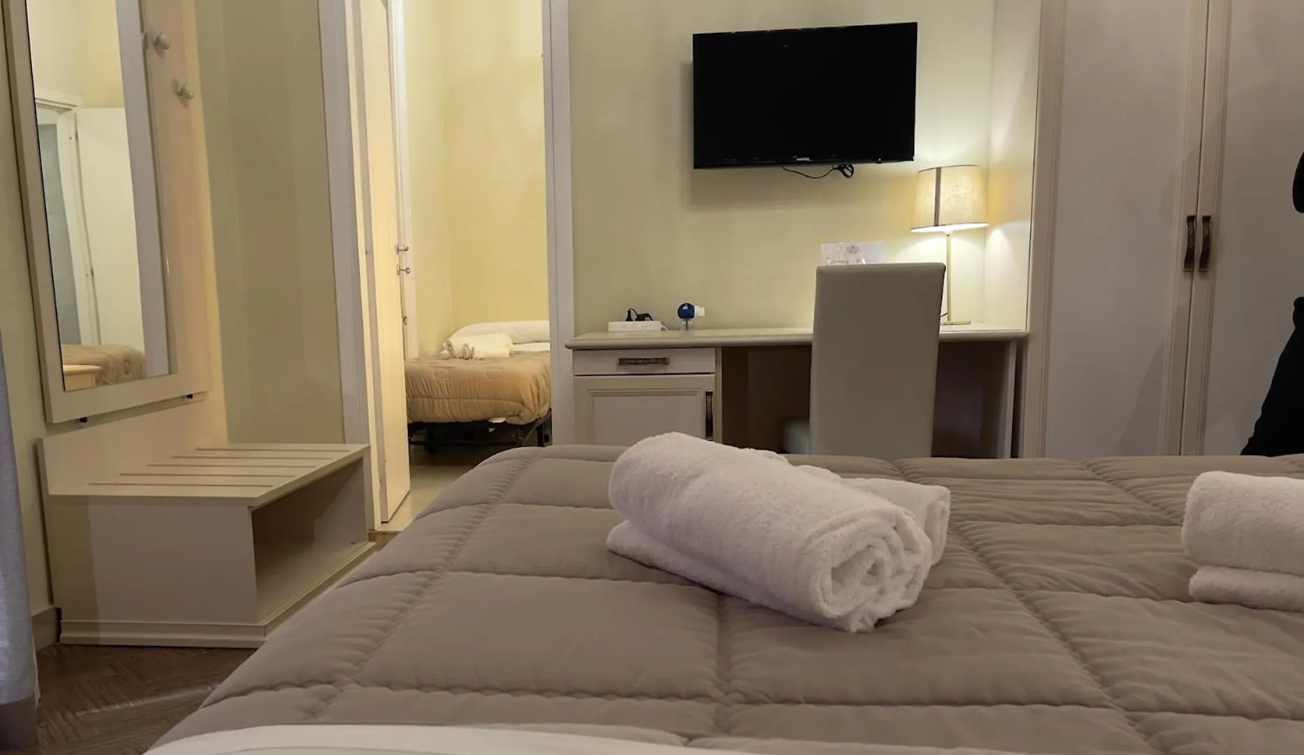 Umberto House Catania Hotel 3*,