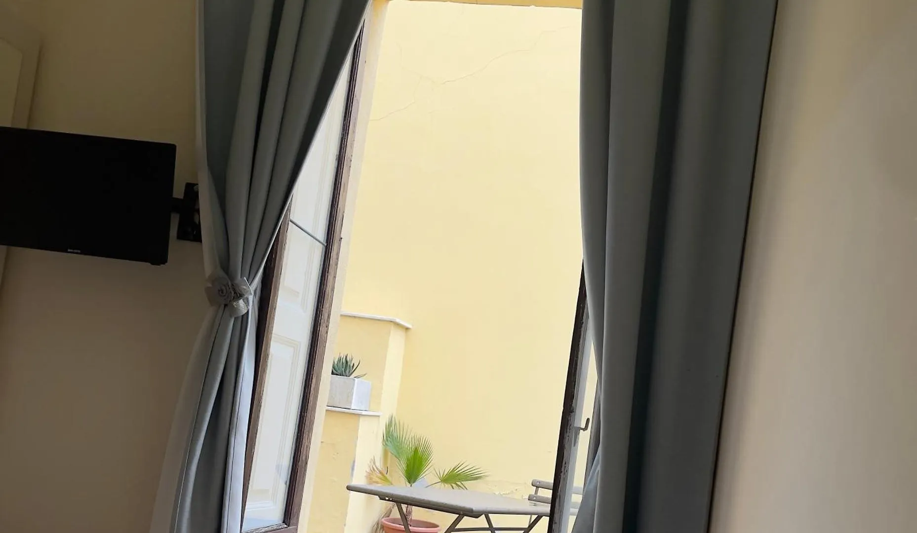 ***  Umberto House Catania Hotel Italy
