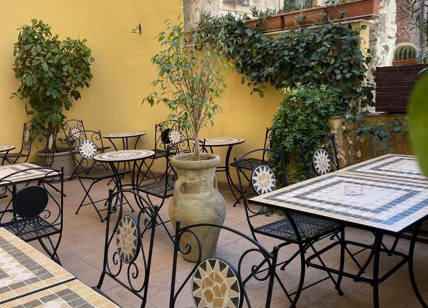 Umberto House Catania Hotel Italy