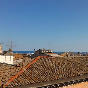 Sky - City Center Apartment